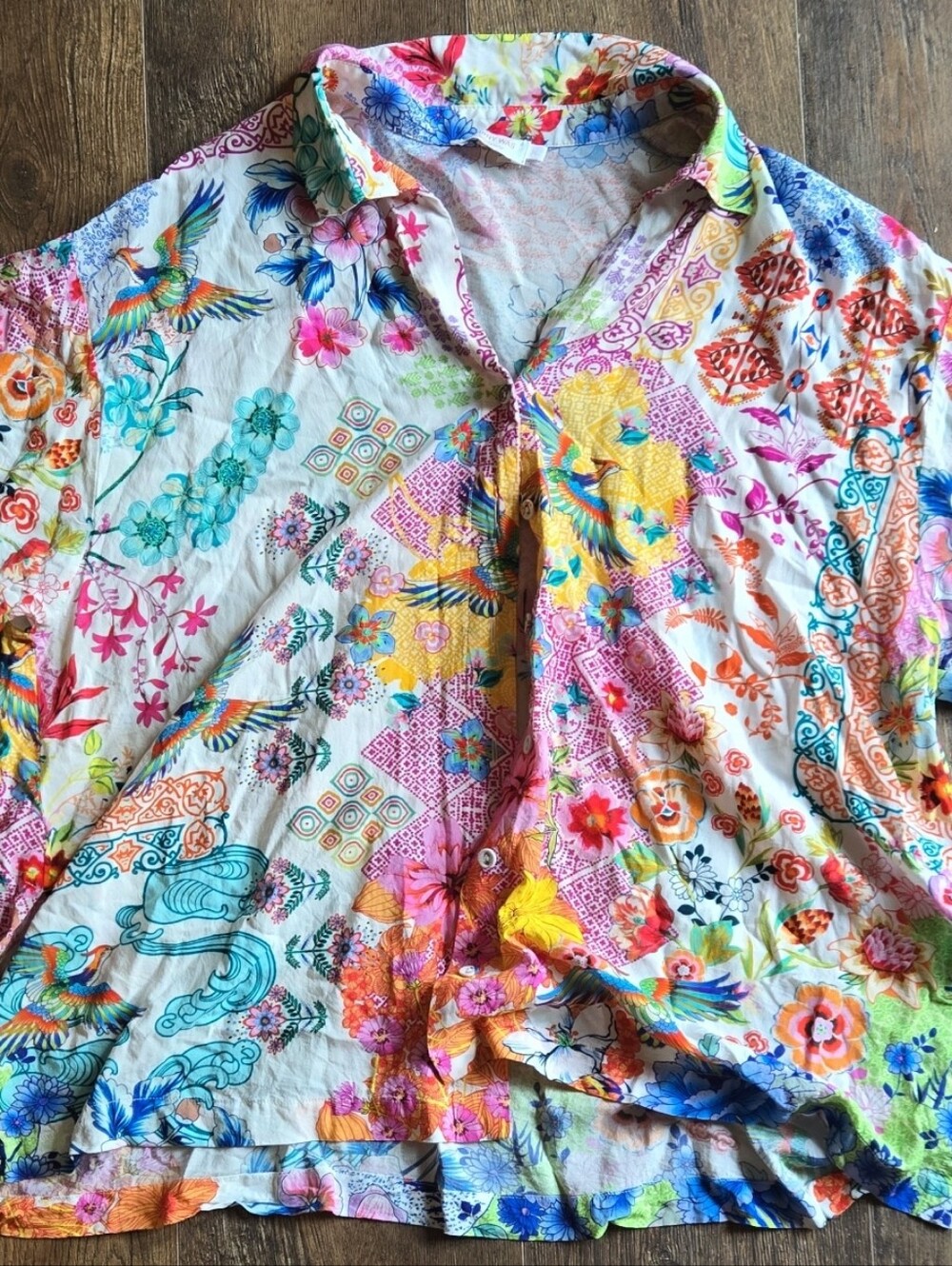 Johnny Was Multicolor Floral & Bird Button-Up Blouse - White Base